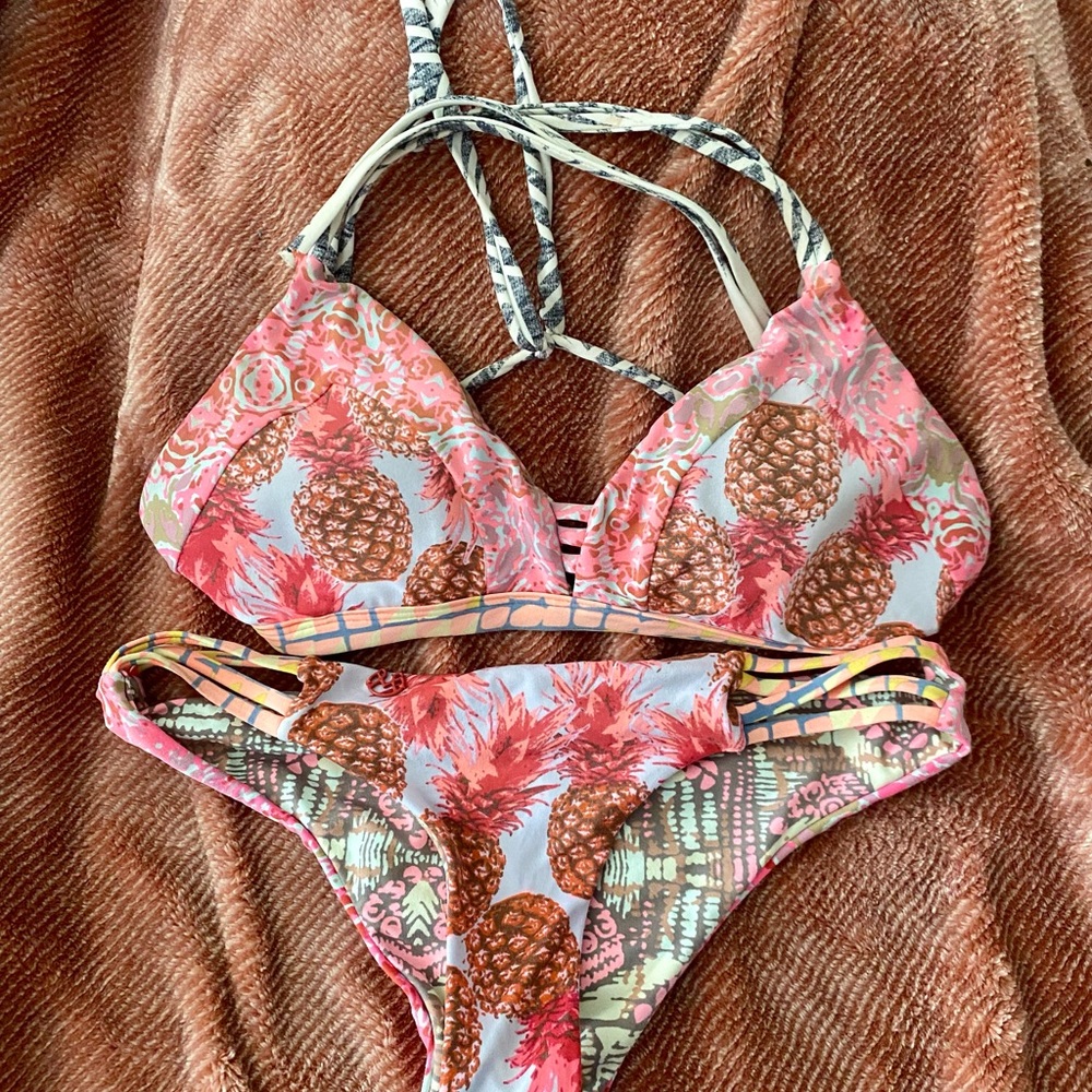 Maaji Tropical Pineapple Print reversible Bikini set